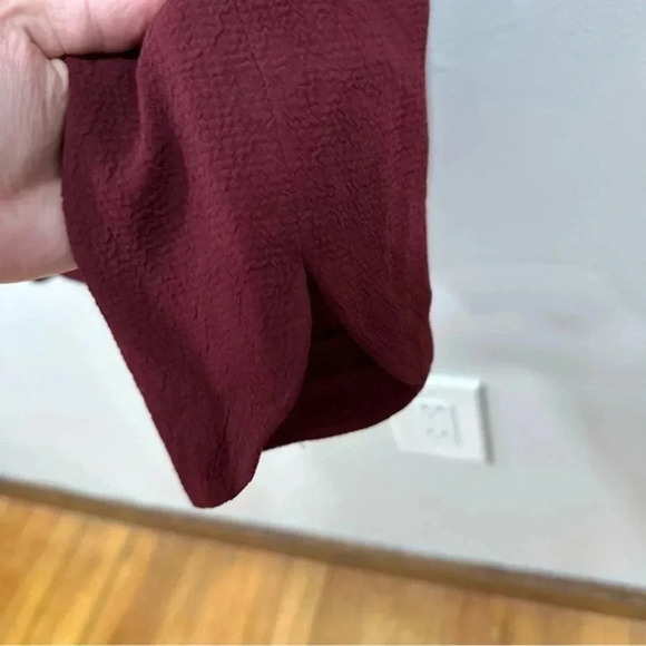 Sandro Raquel Burgundy Shift Dress Mod
Mini Designer Collar Retro Vibes size 1/S - Picture 6 of 9